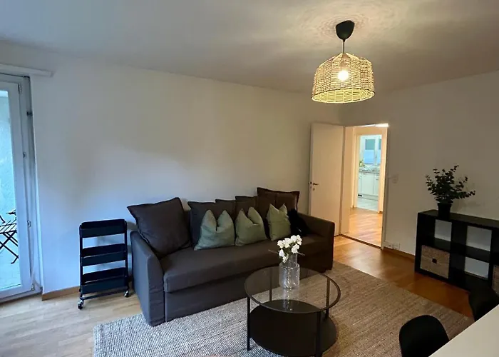 Cozy With Balcony In شقة زيورخ