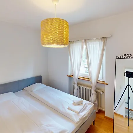 Cozy With Balcony In Apartament *