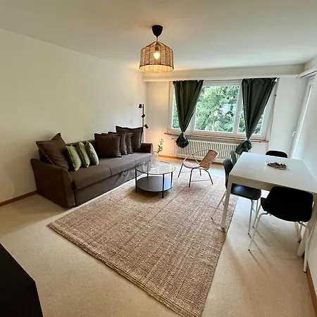 Cozy With Balcony In Apartament *